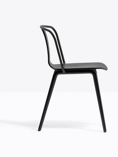 Chaise Jamaica 2910 noire vue de profil