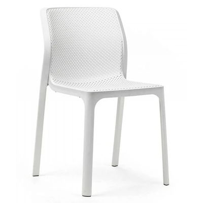 Chaise Bit