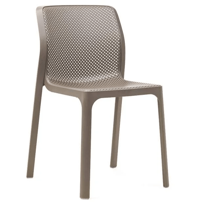 Chaise Bit