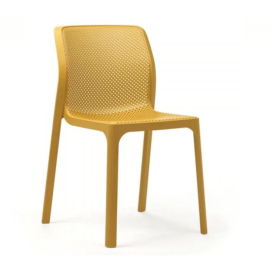 Chaise Bit