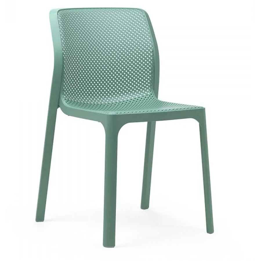 Chaise Bit