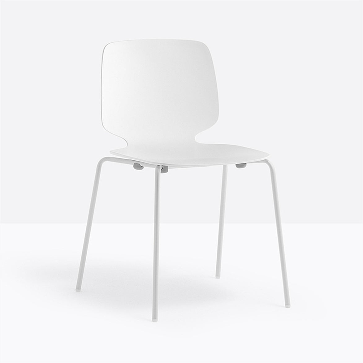 Chaise Babila blanche, autre vue
