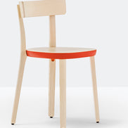 Chaise Folk vue de profil