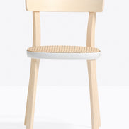 Chaise Folk cannée Pedrali frêne et blanc