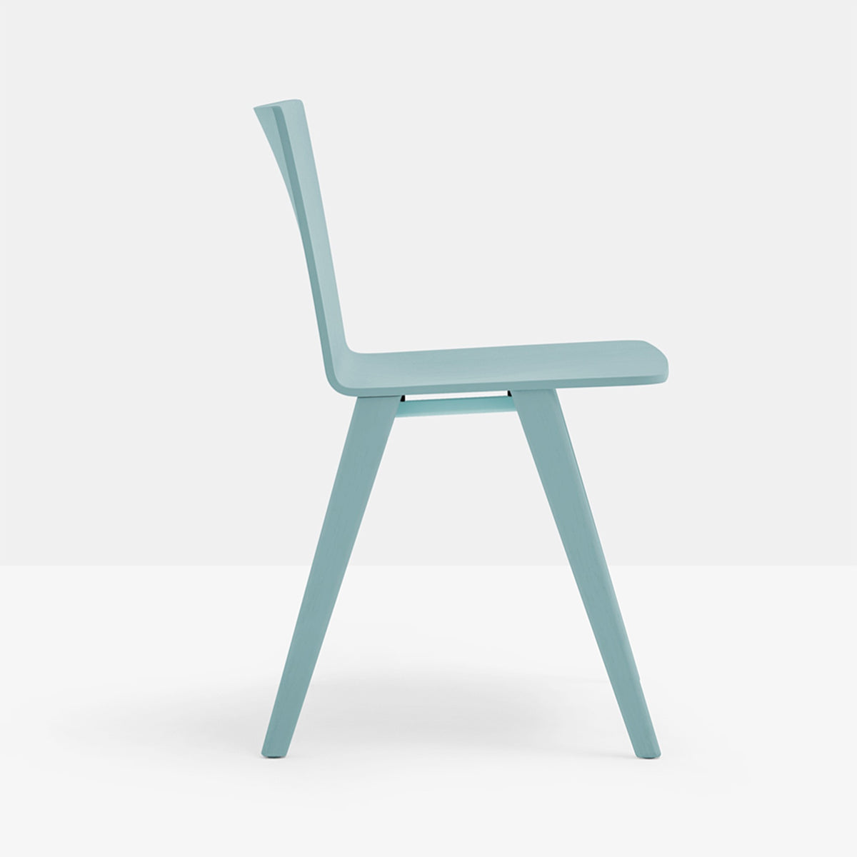 Chaise Osaka laquée bleu ciel