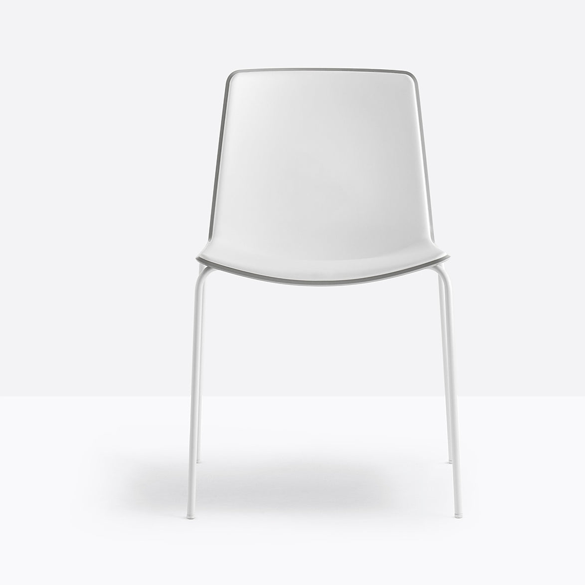 Chaise Tweet bicolore blanc et beige vue de face