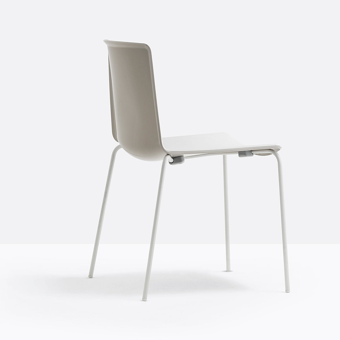 Chaise Tweet blanc et beige vue de dos