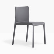 Chaise Volt Pedrali gris anthracite