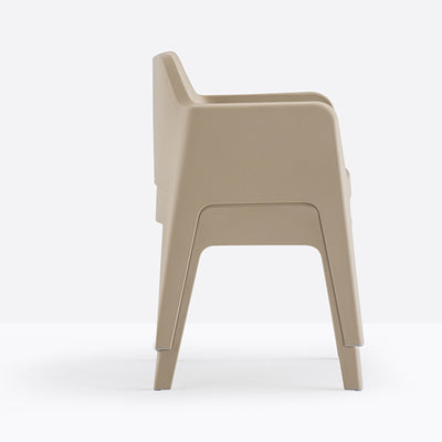 Fauteuil Plus sable vue de profil