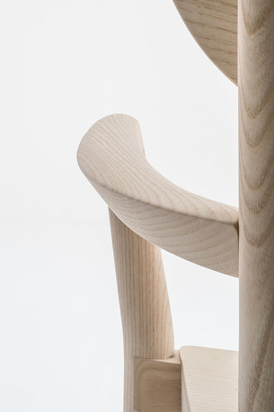 Détail de l'accoudoir du fauteuil Tivoli