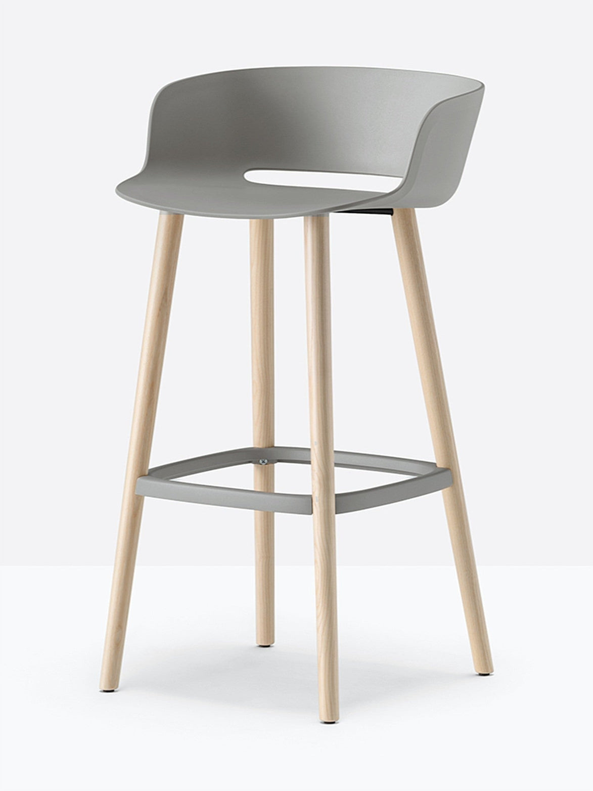 Tabouret de bar Babila pieds bois 2757 / 2758 Pedrali, coque gris, pieds frêne naturel
