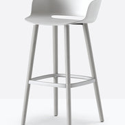 Tabouret de bar Babila pieds bois 2757 / 2758 Pedrali, coque blanc, pieds gris clair