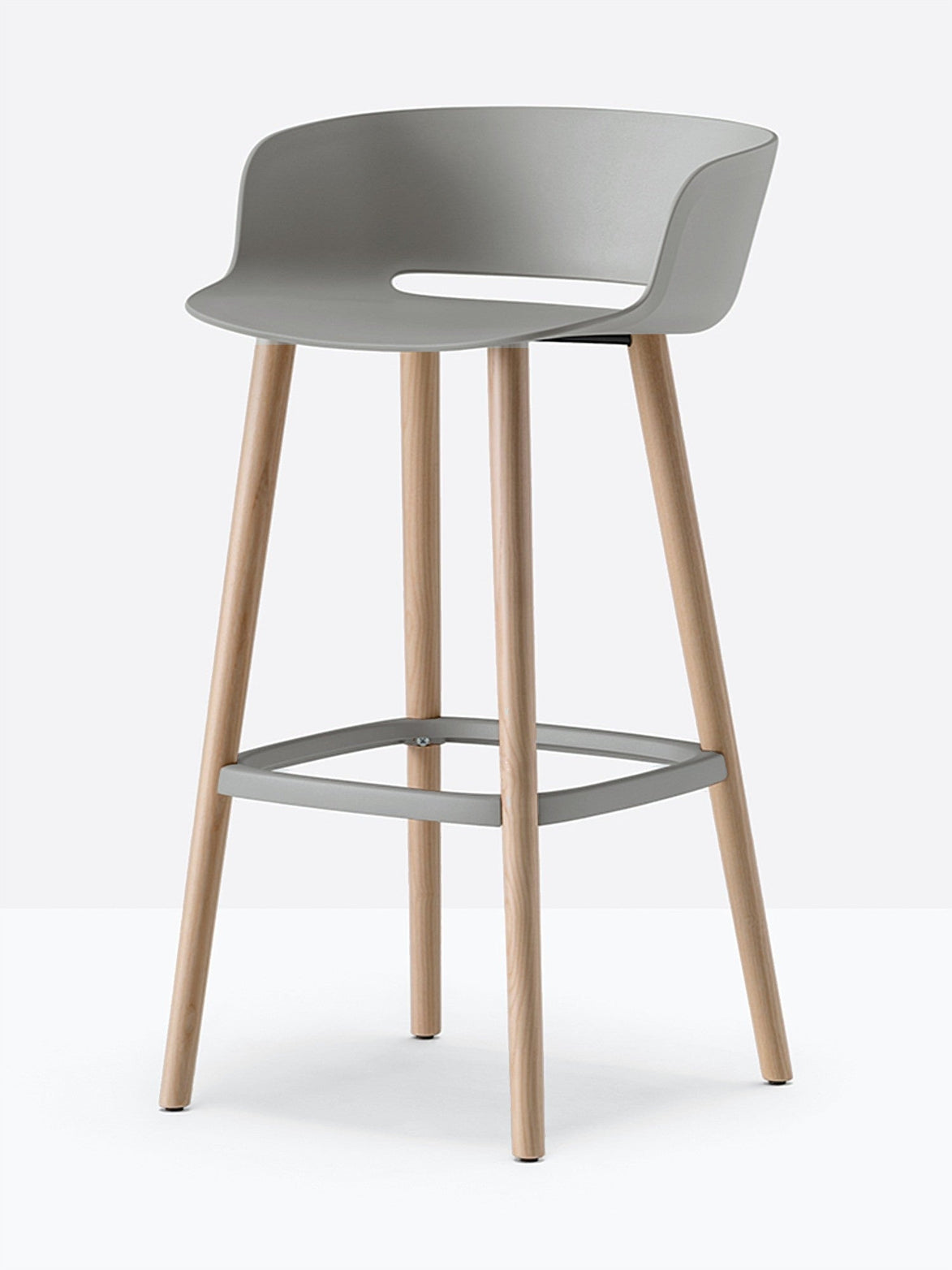 Tabouret de bar Babila pieds bois 2757 / 2758 Pedrali, coque gris, pieds noyer