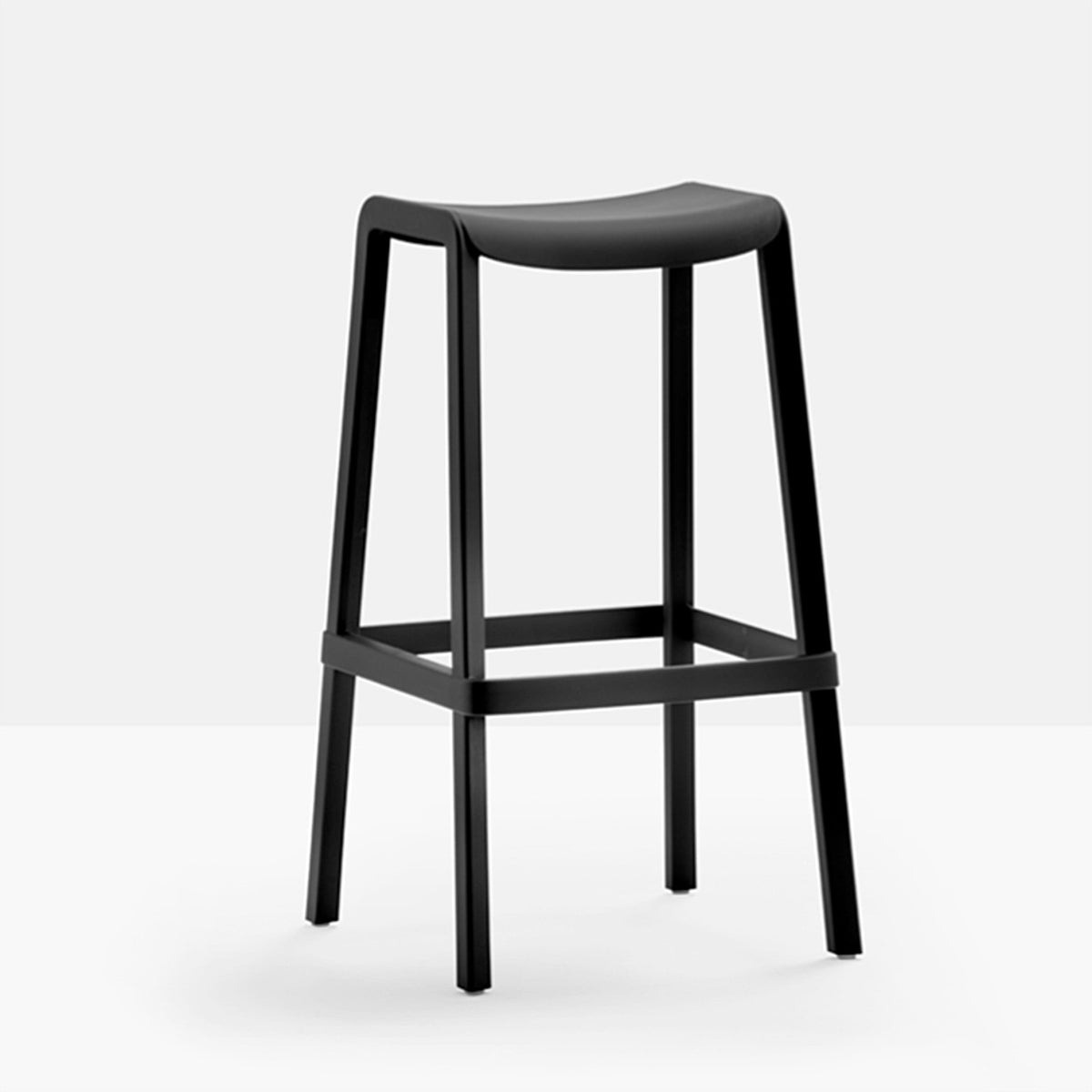 Tabouret Dome sans dossier noir assise 76 cm