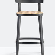 Tabouret de comptoir Folk canné vue de profil
