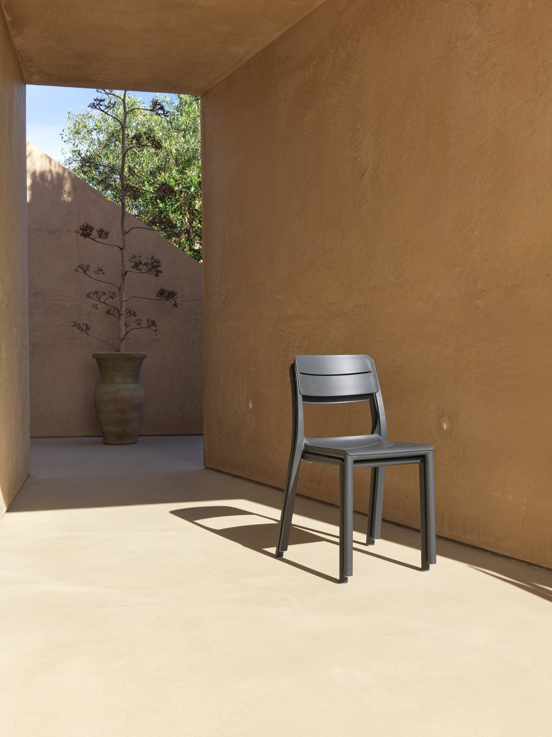 Chaise Cassia Bistrot Nardi – mise en scène terrasse