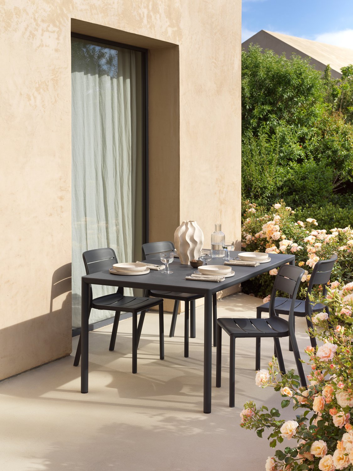 Chaise Cassia Bistrot Nardi – mise en scène terrasse