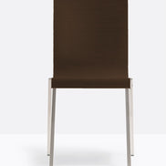 Chaise Kuadra Pedrali pieds carrés, bois wengé