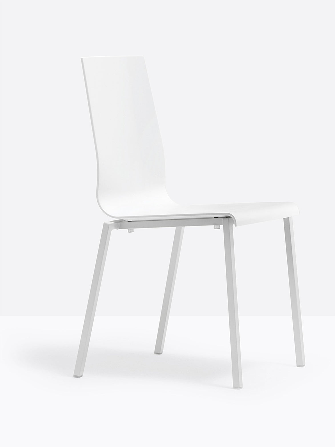 Chaise Kuadra 1101 / 1321 Pedrali, coque blanche