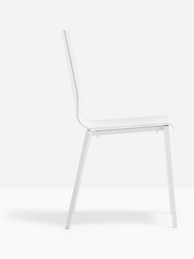 Chaise Kuadra 1101 / 1321 Pedrali, coque blanche