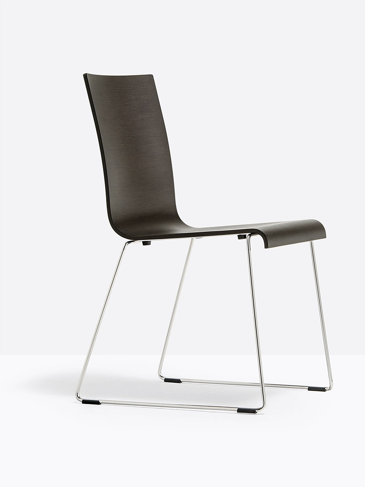 Chaise Kuadra luge 1158 / 1328 Pedrali, bois wengé