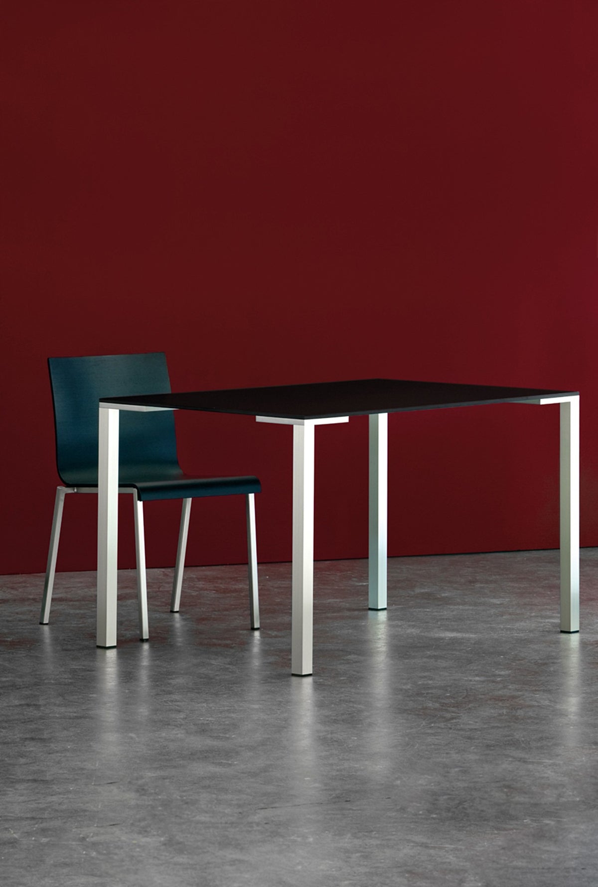 Chaise Kuadra XL 2401 / 2411 Pedrali en situation, restaurant