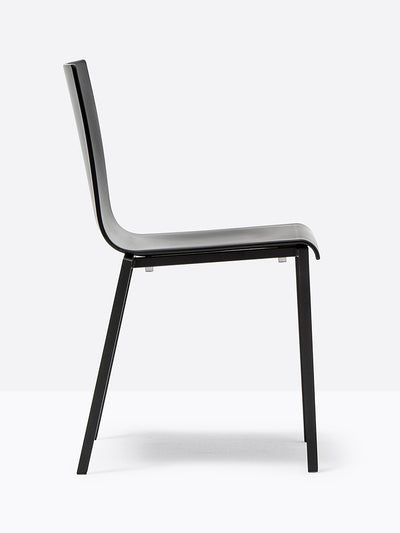 Chaise Kuadra XL 2401 / 2411 Pedrali, coque noire