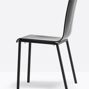 Chaise Kuadra XL 2401 / 2411 Pedrali, coque noire