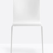 Chaise Kuadra XL 2403 / 2413 Pedrali, coque blanche