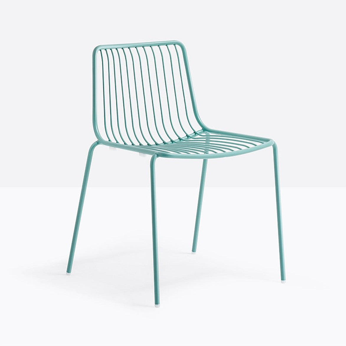 Chaise Nolita bleu ciel vue de profil