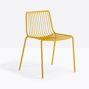Chaise Nolita jaune vue de profil