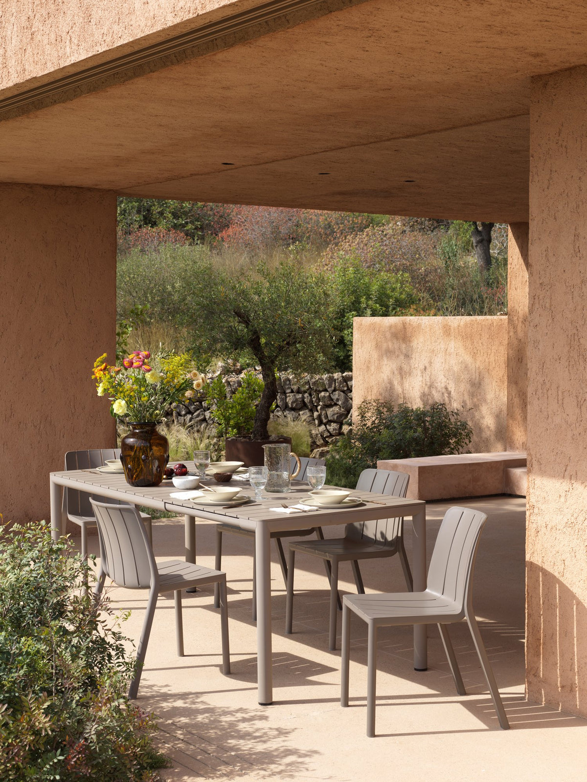 Chaise Tiberina Bistrot Nardi – mise en scène terrasse