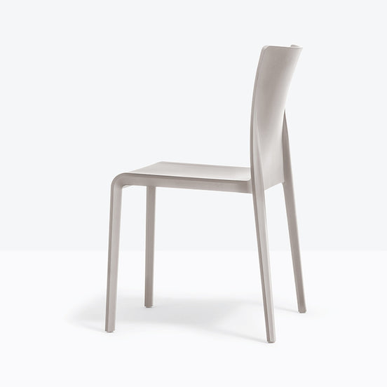 Chaise Volt HB beige vue de profil