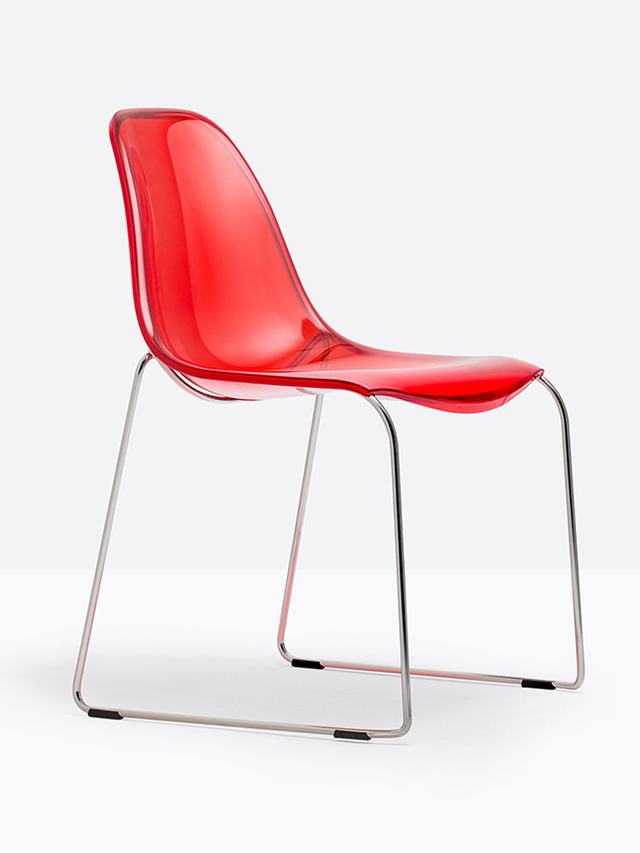 Chaise Day Dream 401 Pedrali rouge transparent, luge chromée