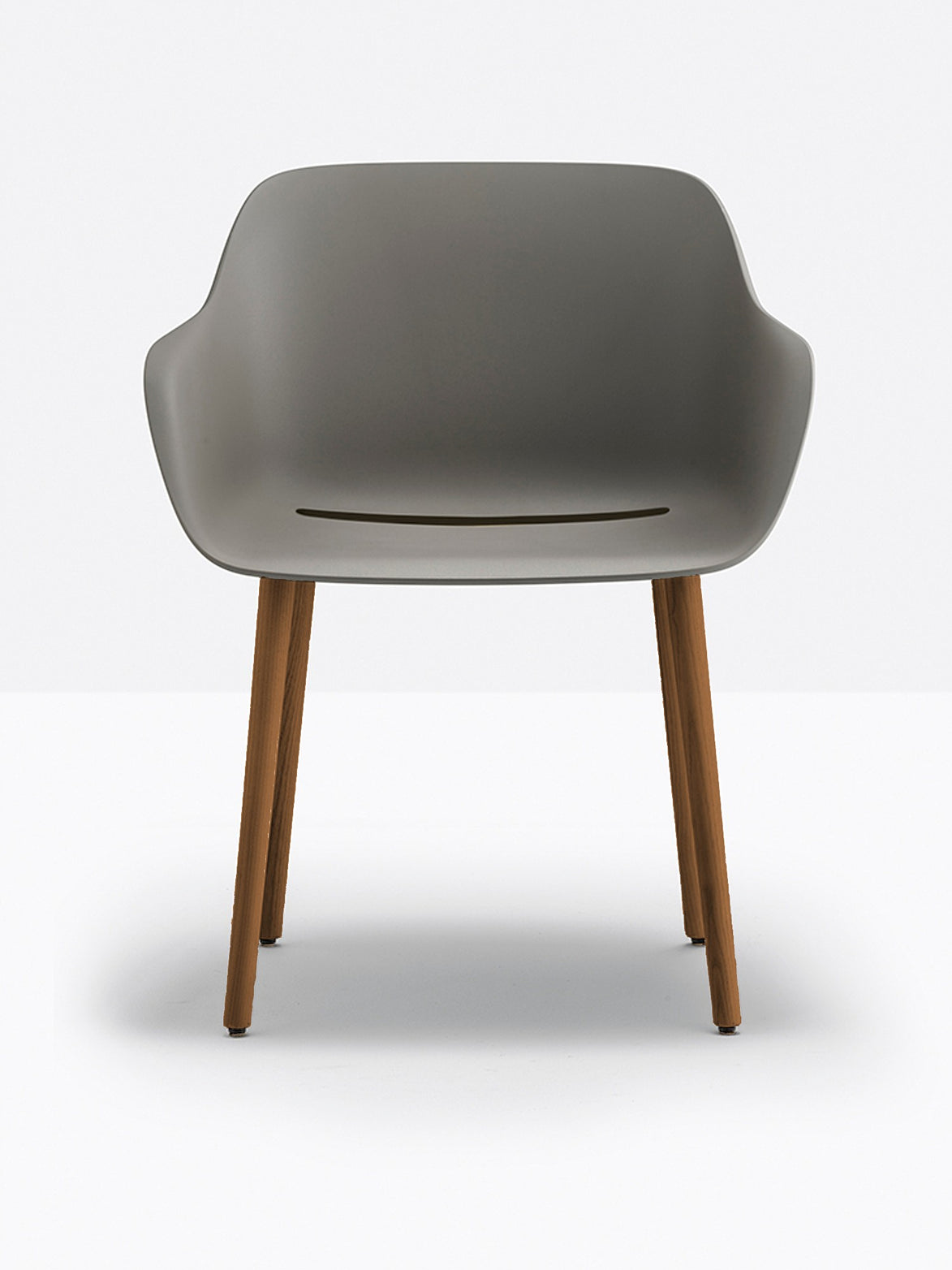 Fauteuil Babila XL pieds bois 2754 Pedrali, coque gris recyclé, pieds noyer