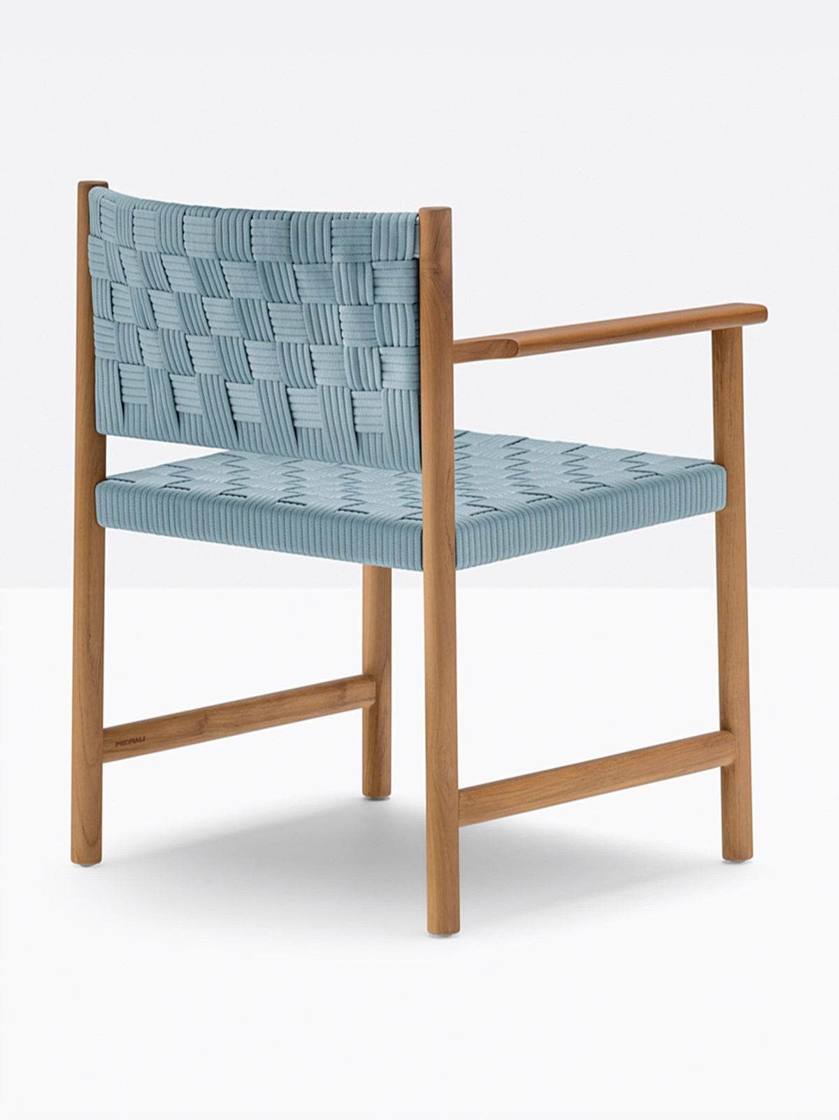 Fauteuil Griante bleu ciel vue de trois quarts