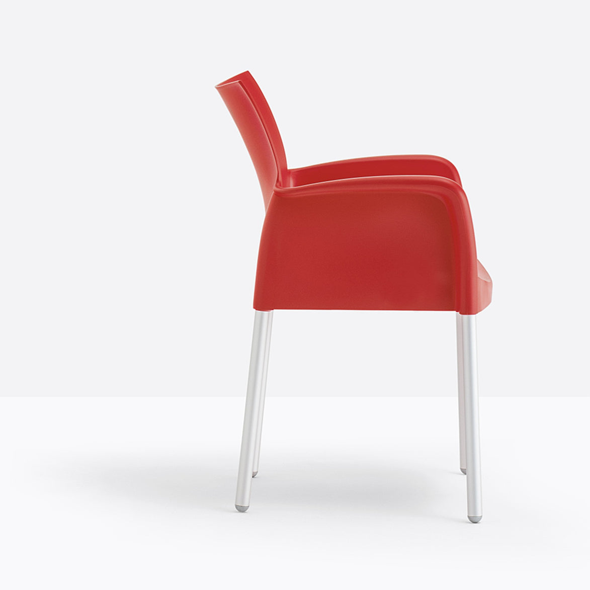 Fauteuil Ice rouge vue de profil