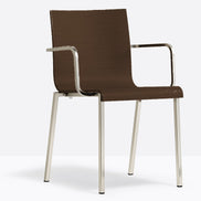 Fauteuil Kuadra XL Pedrali pieds carrés, bois wengé
