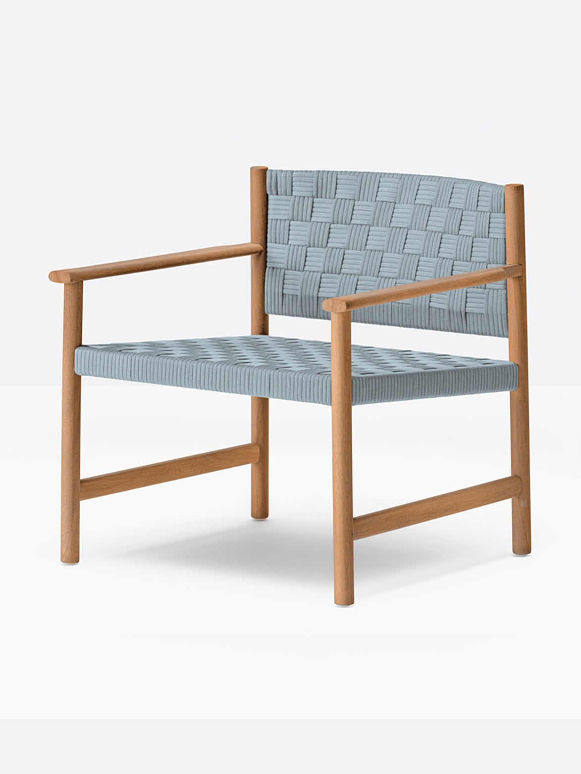 Fauteuil lounge Griante bleu ciel vue de trois quarts