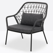Fauteuil lounge Panarea noir vue de trois quarts
