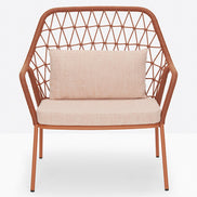 Fauteuil lounge Panarea terracotta, coussin rose