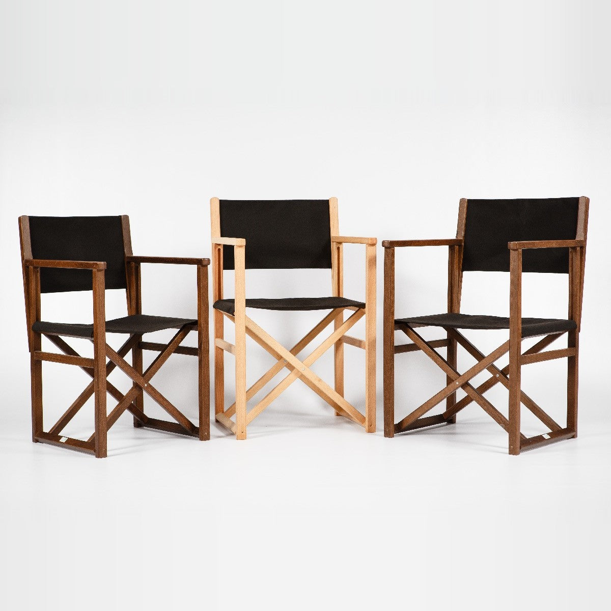 Fauteuils metteur en scène Mallorca en vernis noyer et huile de lin, toile noire