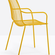 Fauteuil Nolita dossier haut jaune vue de profil