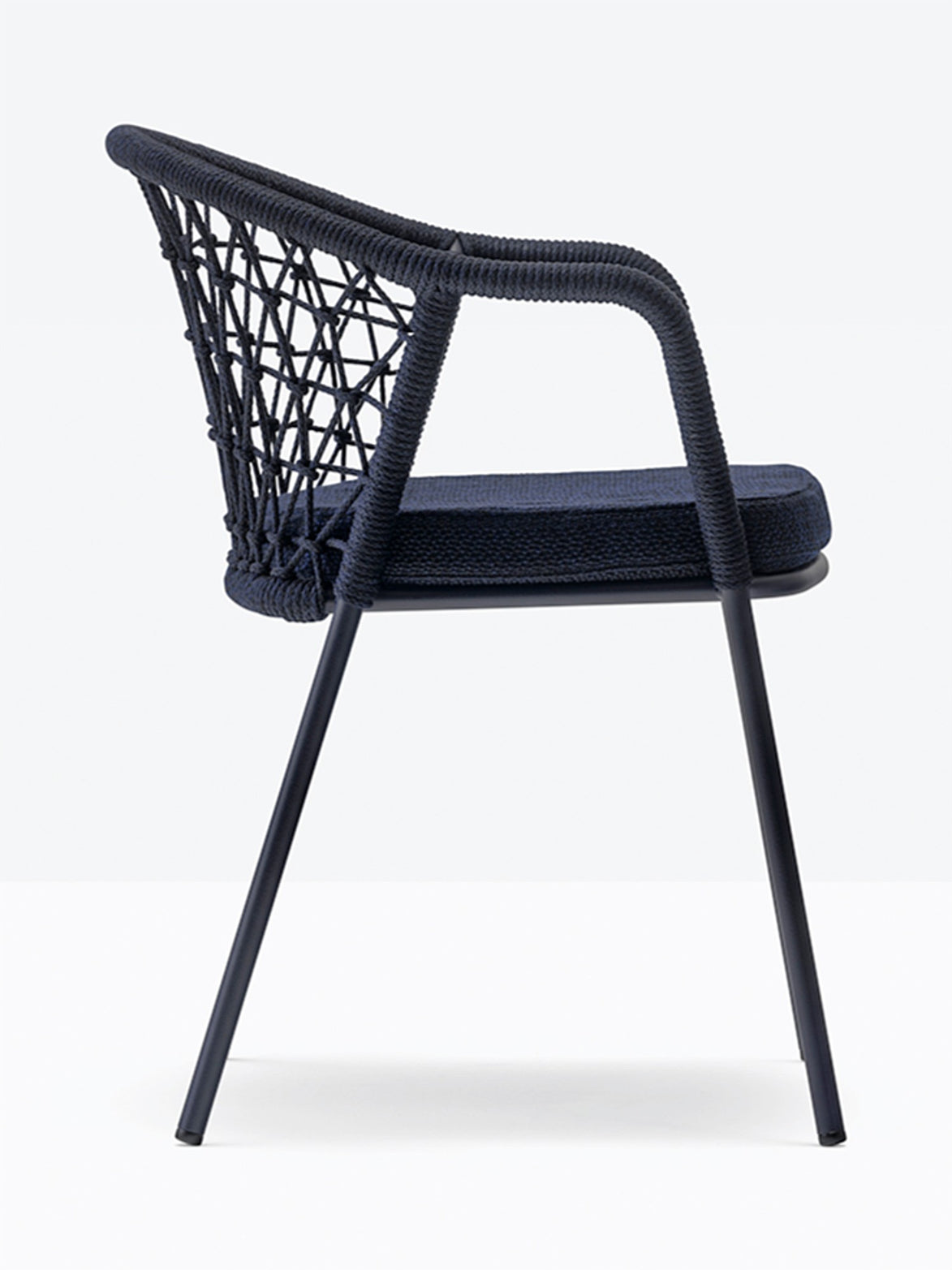 Fauteuil Panarea bleu marine vue de profil