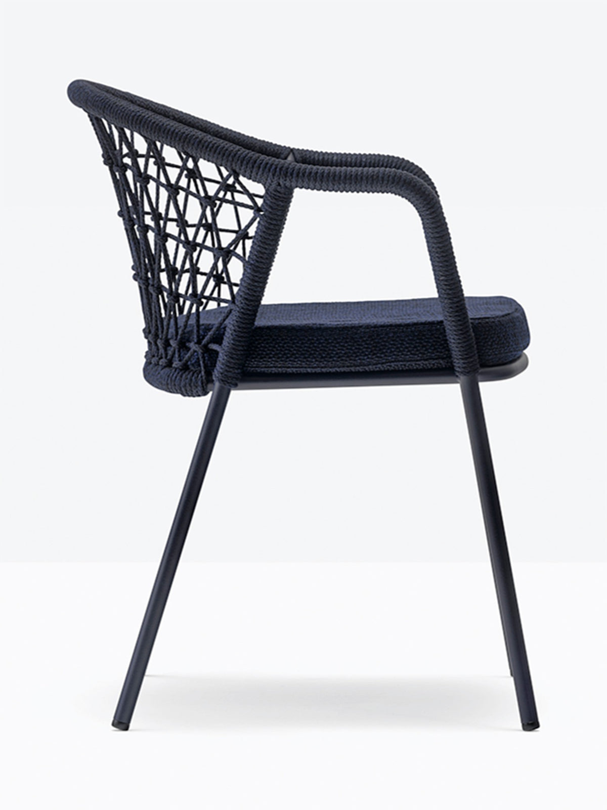 Fauteuil Panarea bleu marine vue de profil