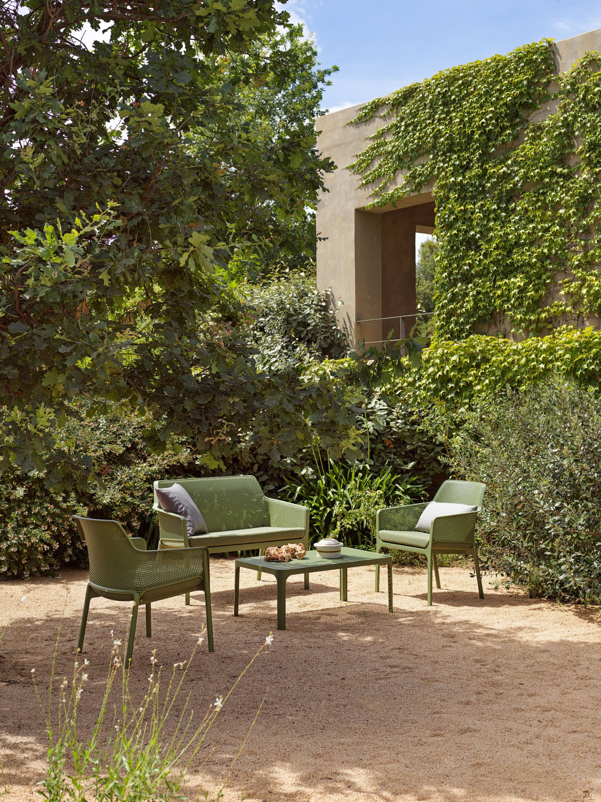Fauteuil relax Net Nardi – mise en situation CHR