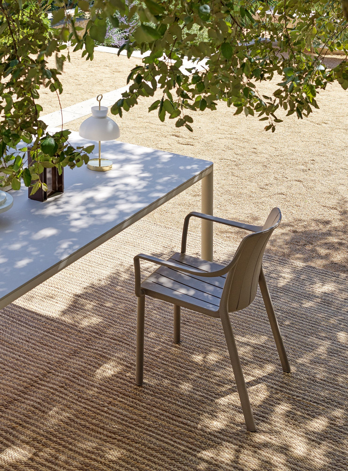 Fauteuil Tiberina Nardi – mise en scène terrasse