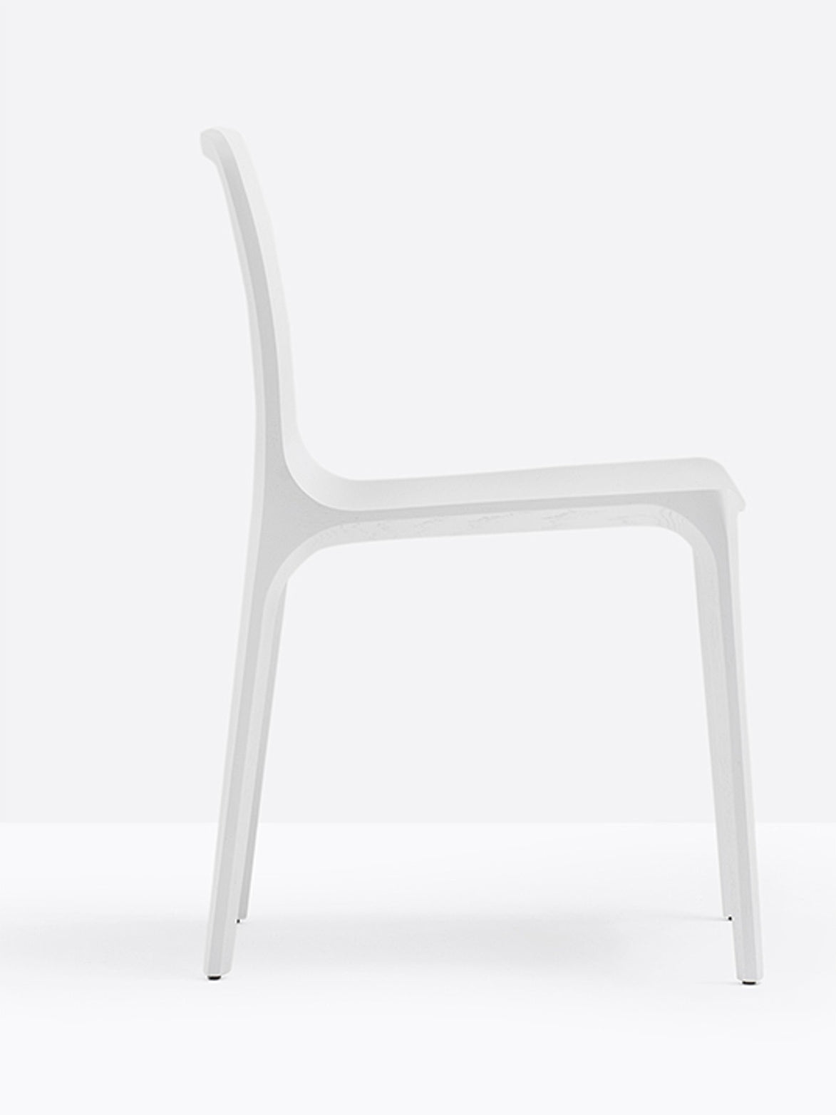 Chaise Frida 752 blanche vue de profil