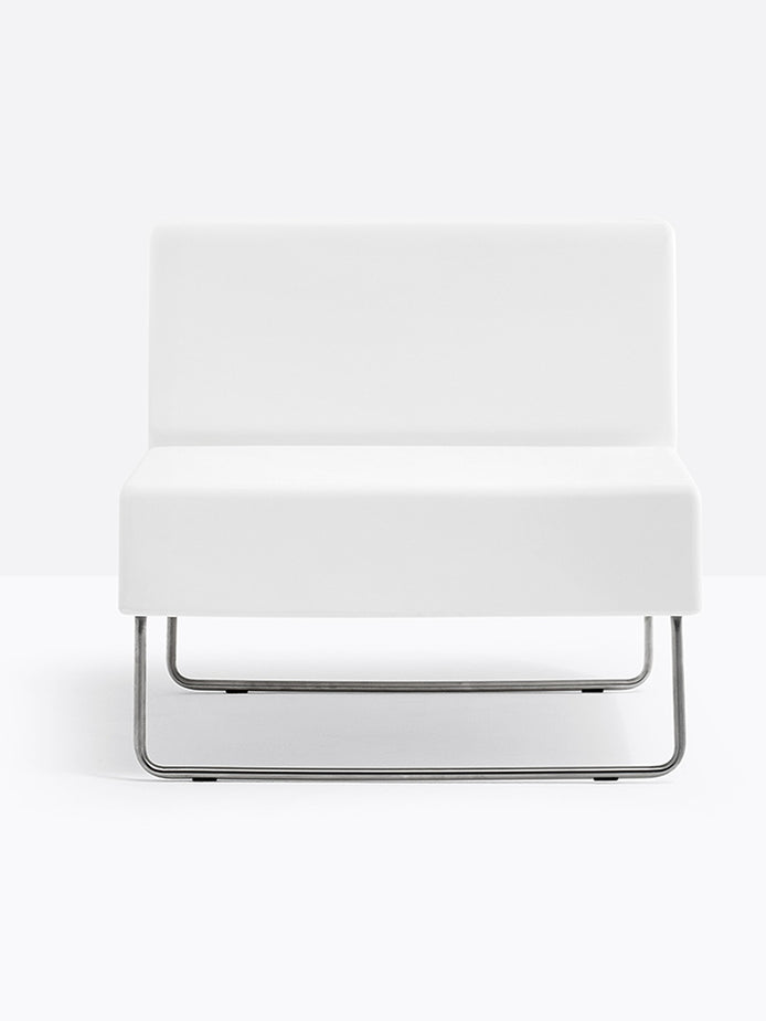 Fauteuil Host lounge 790 Pedrali blanc, luge inox