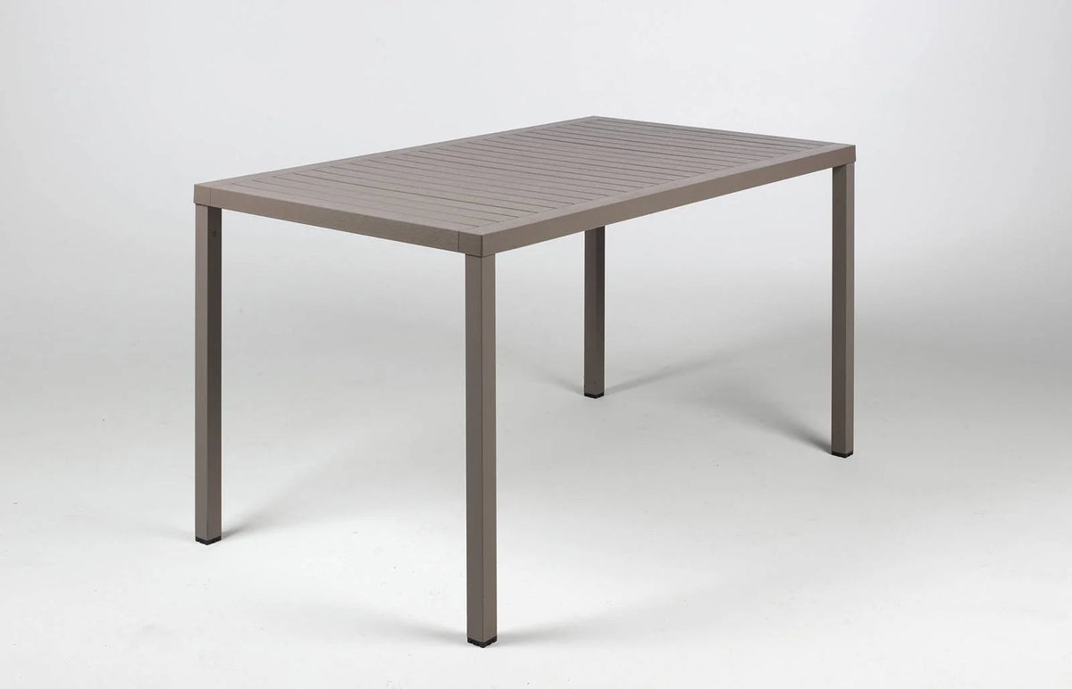 Table Cube Nardi – mise en situation